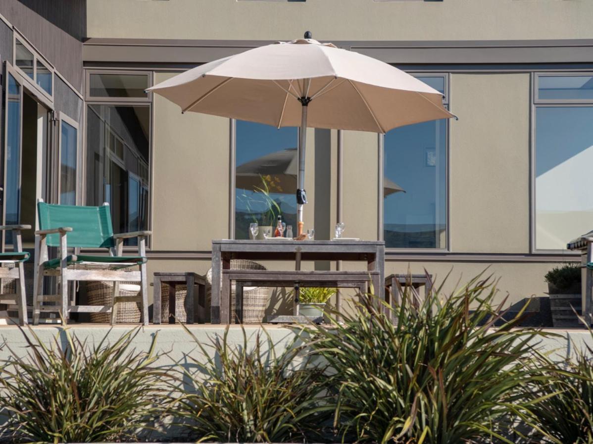 Kotare Point Paradise - Akaroa Holiday Home Luaran gambar