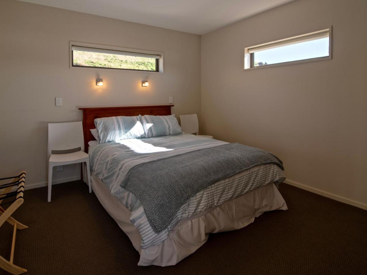Kotare Point Paradise - Akaroa Holiday Home Luaran gambar